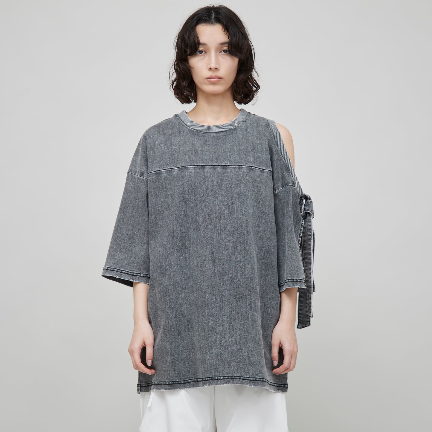 Shoulder Slit Denim T-shirt(ショルダースリットデニムTシャツ)