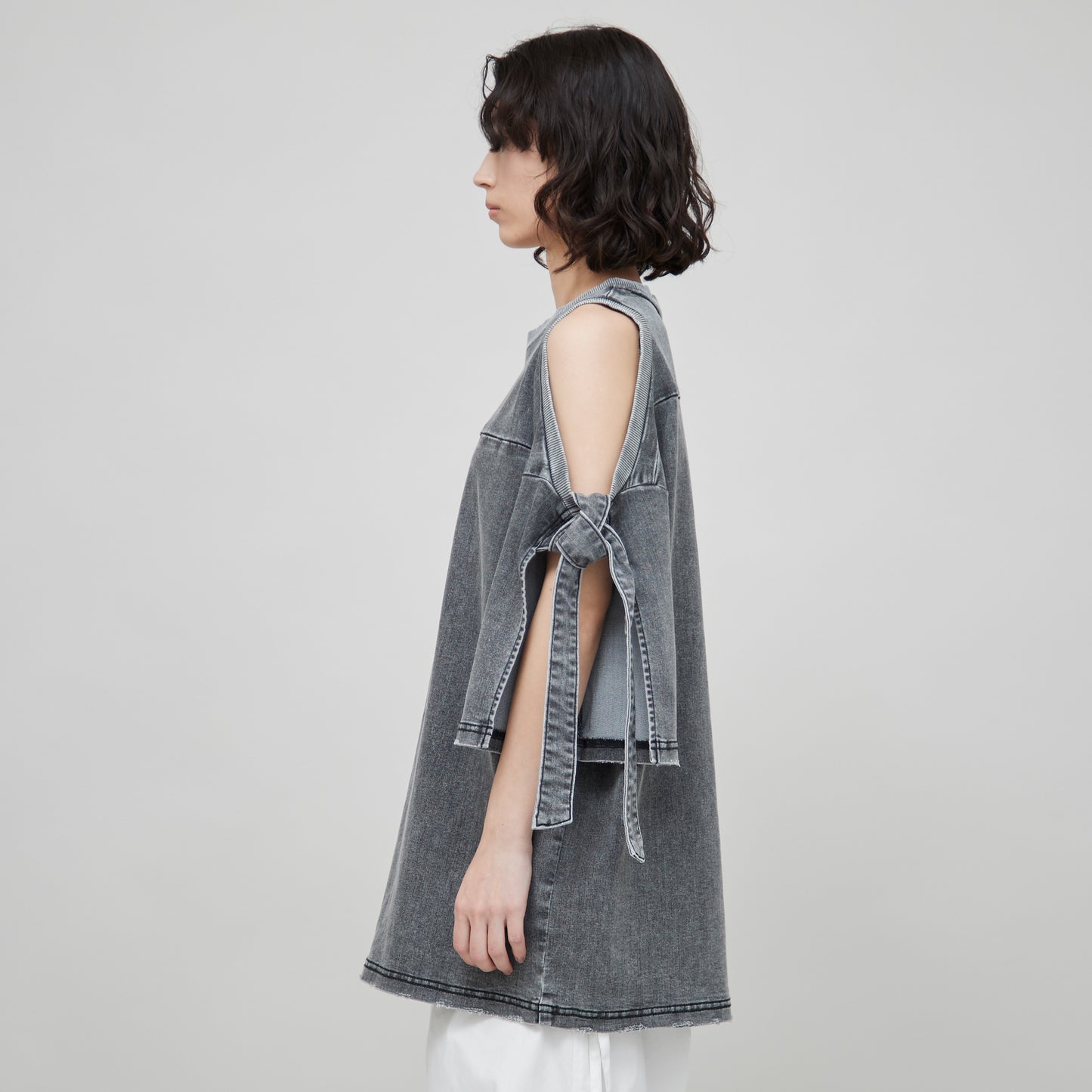 Shoulder Slit Denim T-shirt(ショルダースリットデニムTシャツ)