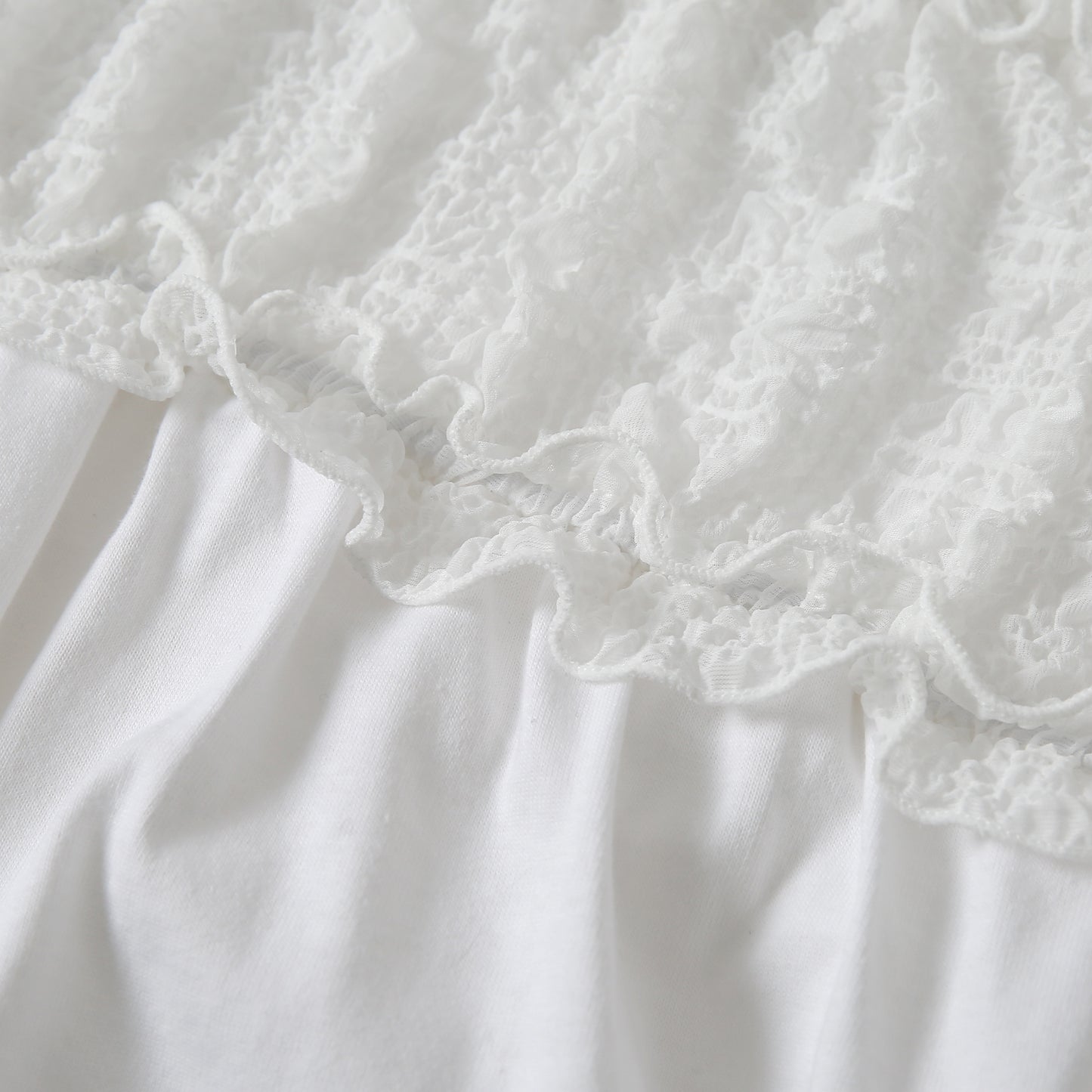 【50%OFF】Shirring Bustier T-shirt(シャーリングビスチェTシャツ)