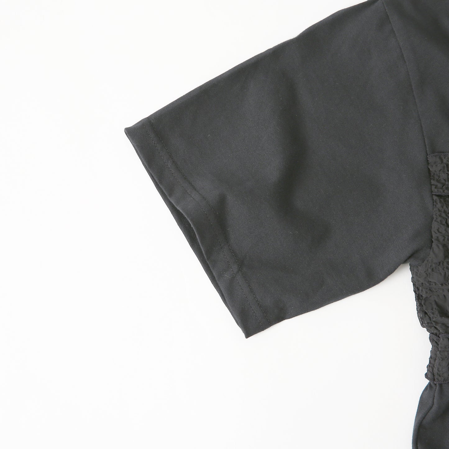 【50%OFF】Shirring Bustier T-shirt(シャーリングビスチェTシャツ)